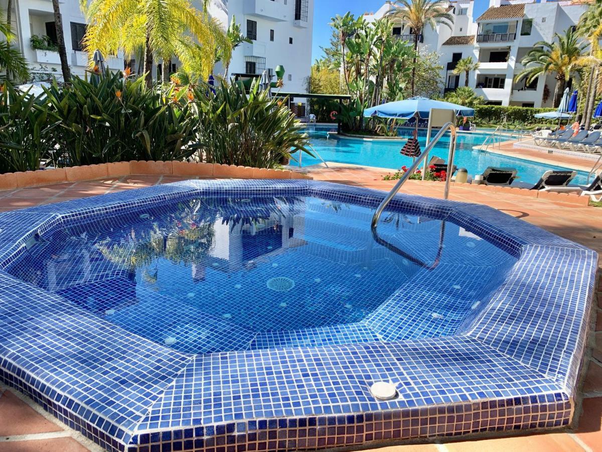 Jardines De Las Golondrinas Marbella With Sea Views Екстериор снимка